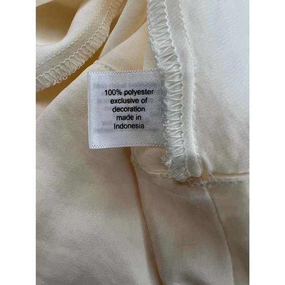 Lane Bryant cream sleeveless top NWT size 26 - Picture 6 of 6